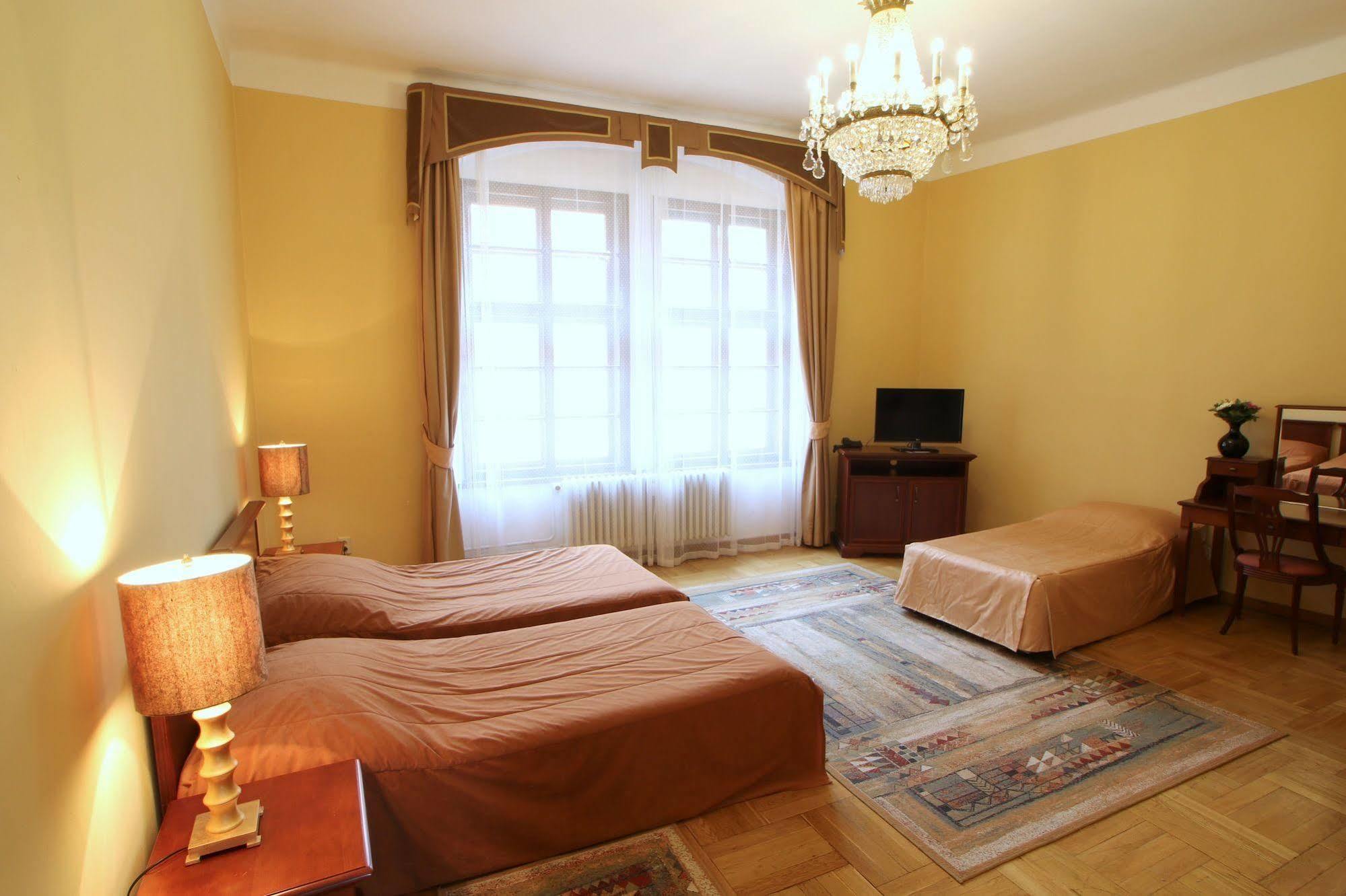 Royal Residence Ungelt Prag Exterior foto